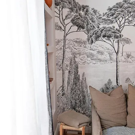 Coup De Coeur Centre Village Et Climatise 3 Etoiles Terra Cigala * Bandol